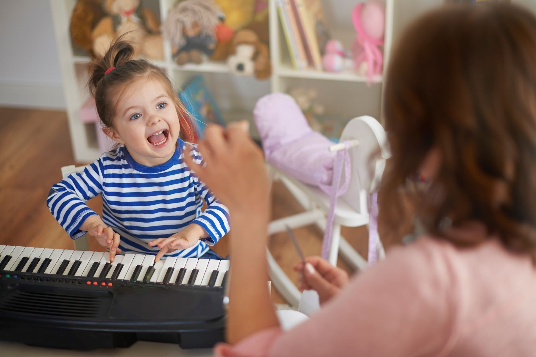 manfaat musik untuk tumbuh kembang anak