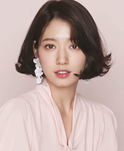 model rambut pendek 2020 ala wanita korea: simple bob haricut