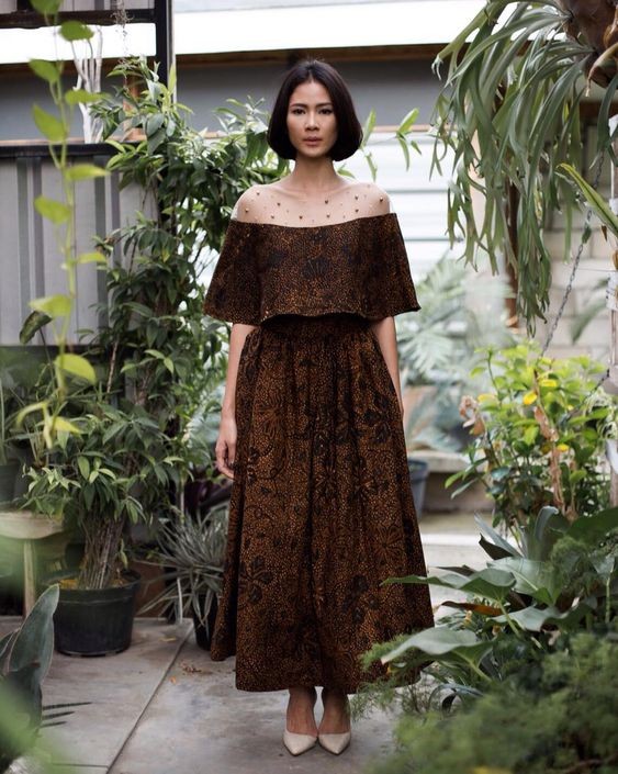 inspirasi baju batik wanita modern: sabrina