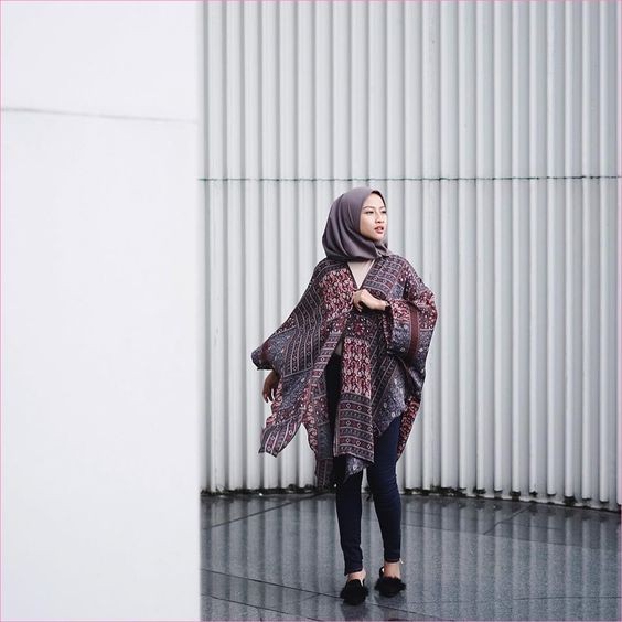 model baju atasan batik wanita hijab