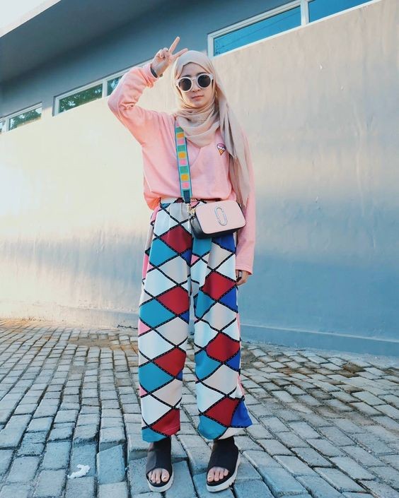 style kulot hijab, celana kulot printed